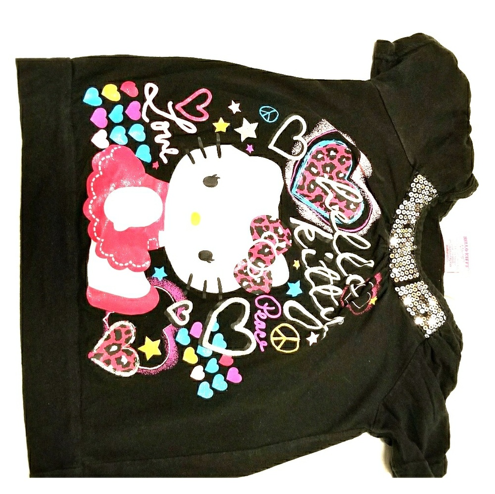 Black Hello kitty shirt